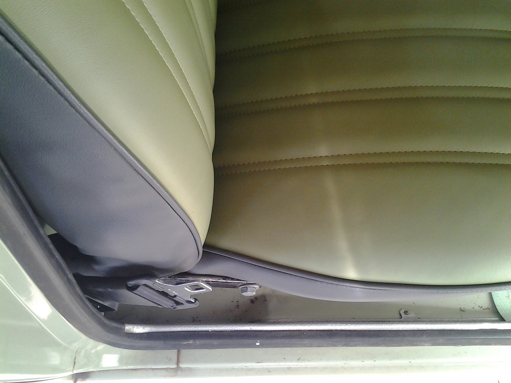 seatbelts07.jpg