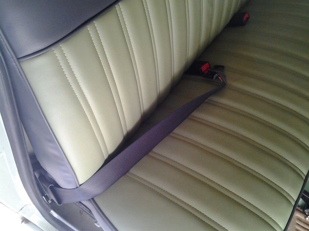 seatbelts09.jpg